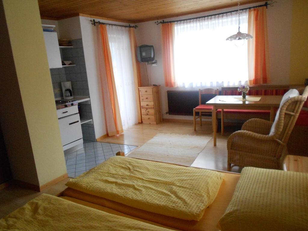 Haus Moni Apartment Mauterndorf  Bilik gambar